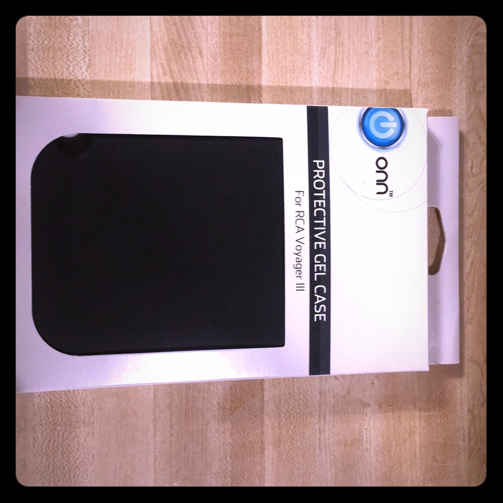 Onn Protective Gel Case (RCA Voyager III)